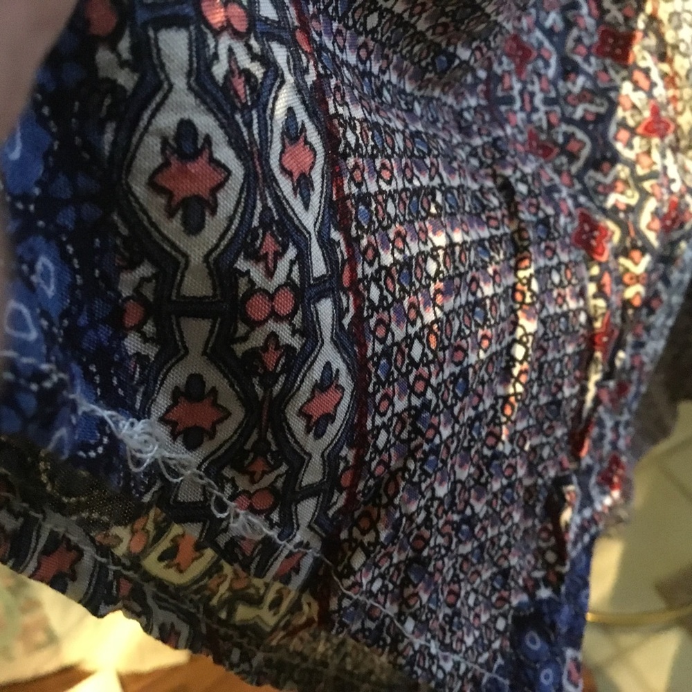 Ladies Boho Style Patchwork Pattern Top - Size L - image 4